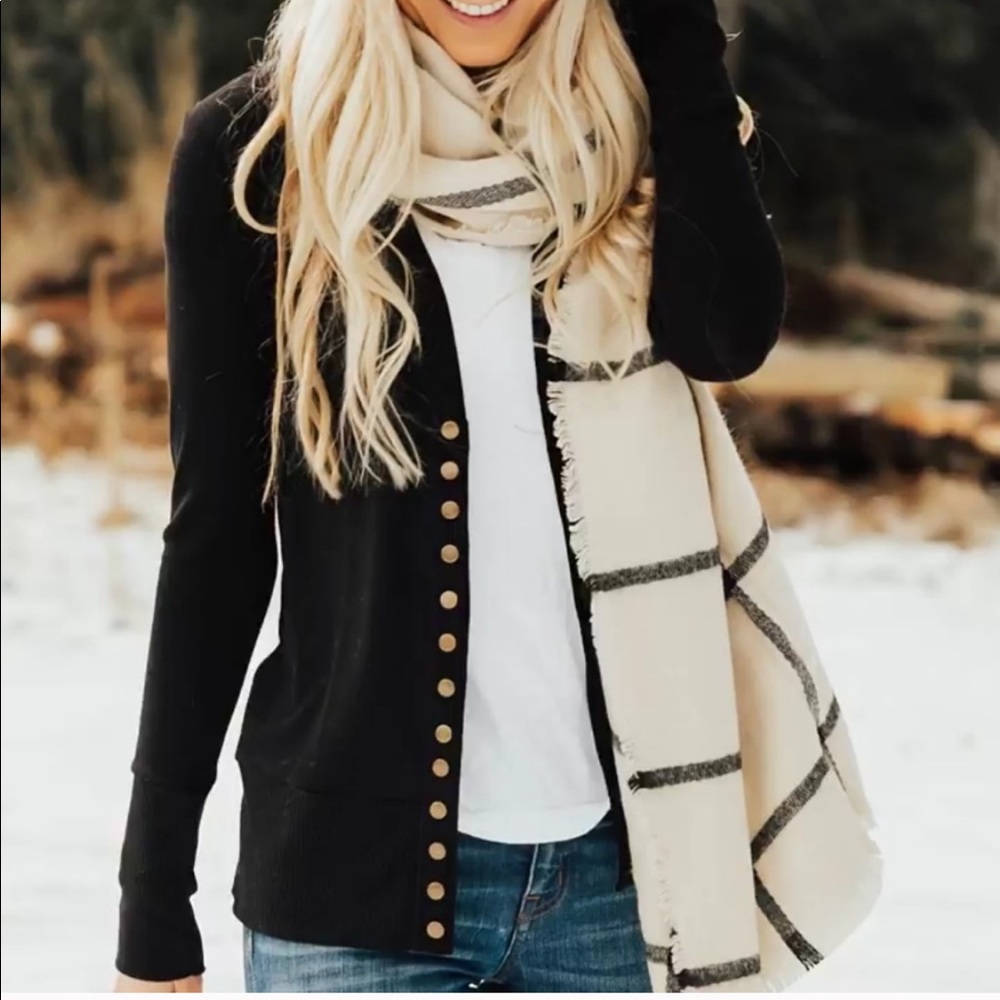Black Long Sleeve Snap Cardigan
